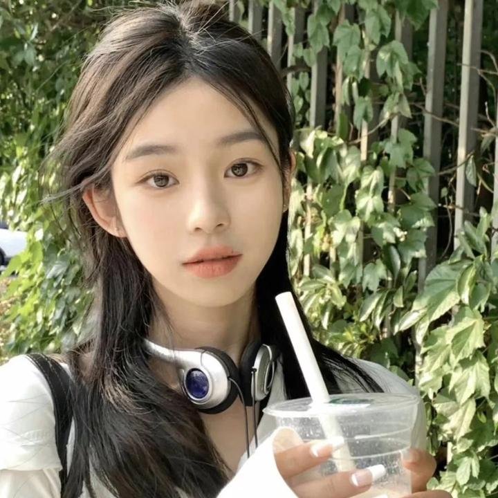 妮娜的一切